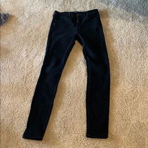 Black Hollister High-Rise Super Skinny Stretch